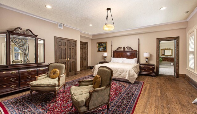 Frederick Stearns House in Detroit is a perfect venue for any private events.