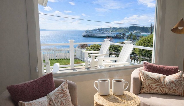 Front Row Waterfront Views— Steps to Beach, Town & Ferry