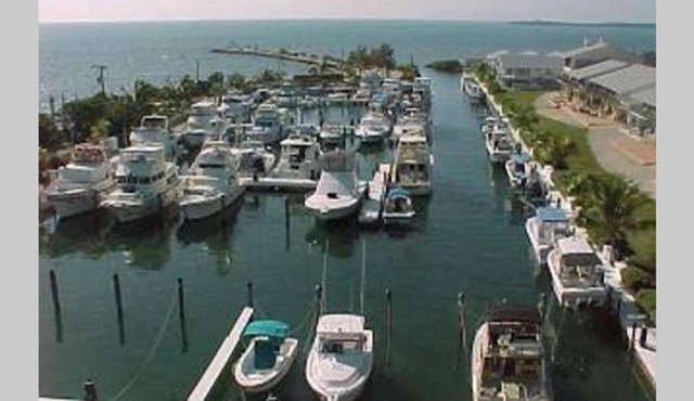 FULL TIME LIC Mgr - 2 BED 2 BATH VILLA - OCEANFRONT BEACH RESORT - SALTWATER LAGOON