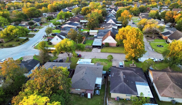 Game Day Getaway: Beautiful 5BR&8 Beds & 16 min to NRG, 12 min to Sabercats