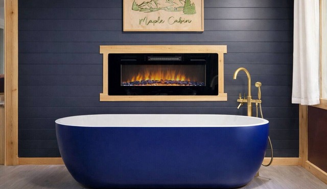 Gentle Breeze: The Maple: Romantic Secluded Getaway