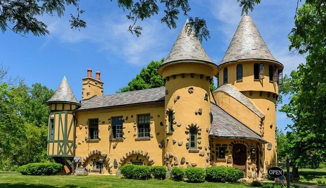 Get Ready for Adventure! Pet-Friendly, Minutes to Showboat Park Disc Golf Course