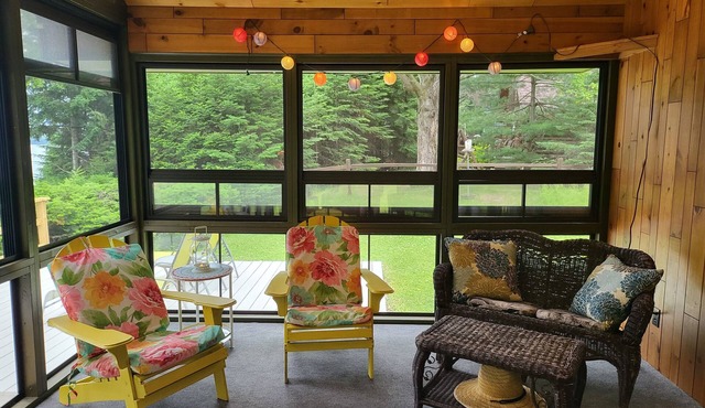 Gorgeous & spacious on main snowmobiling trail-Class A fishing, wood fireplace!