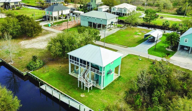 Great Escape -2 Br 2Ba Waterfront Bay St Louis MS