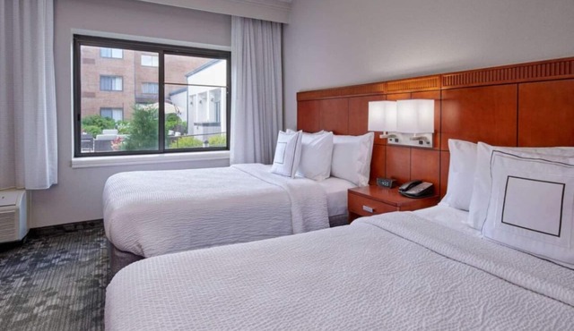 Great Value, Quality Stay! Pets Allowed with Fee, Indoor Swimming Pool!