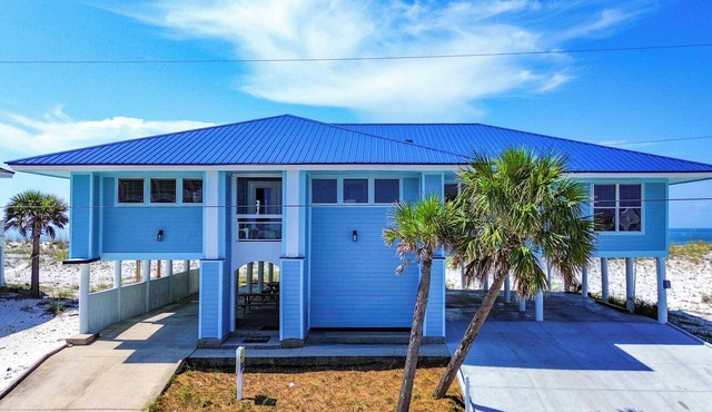 Gulf-Front Beach House | 6BR 6BA | Sleeps 20 | Pet-Friendly