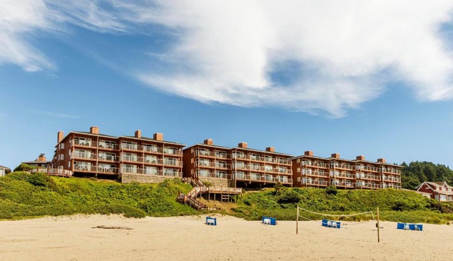 Hallmark Resort in Cannon Beach