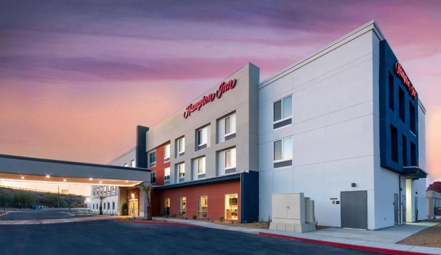 Hampton Inn Needles Colorado River