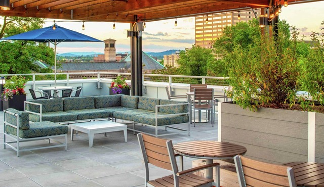 Hampton Inn & Suites Portland-Pearl District