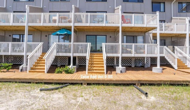 Harbor Island D103 in Oceanmarsh Subdivision