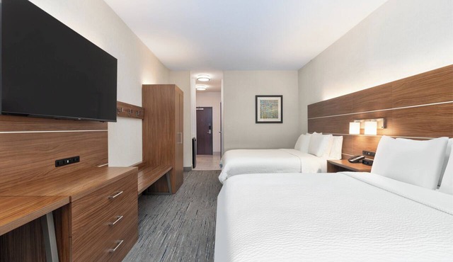 Holiday Inn Express Suites Jasper by IHG in Jasper