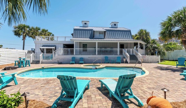 Holiday Isle Home, Pool, Balcony & Tiki Cruise
