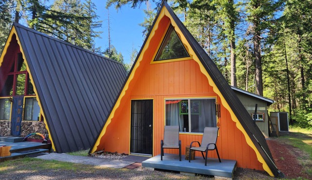 Hygge A-Frame: Pet friendly Forest Immersion! Gong-based Sound baths available