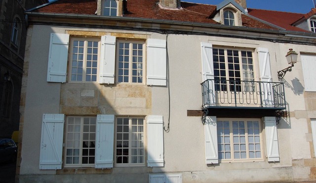 Impressive house in Langres in Langres