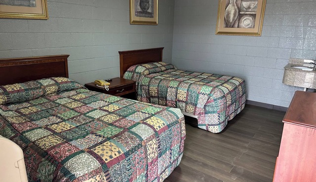 Interstate Inn Express