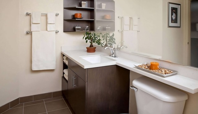 Just What You Were Looking For! Relaxing Room to Enjoy w/Kitchen, Free Parking