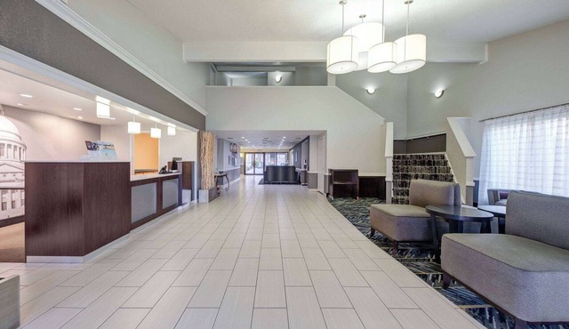 La Quinta Inn by Wyndham El Dorado