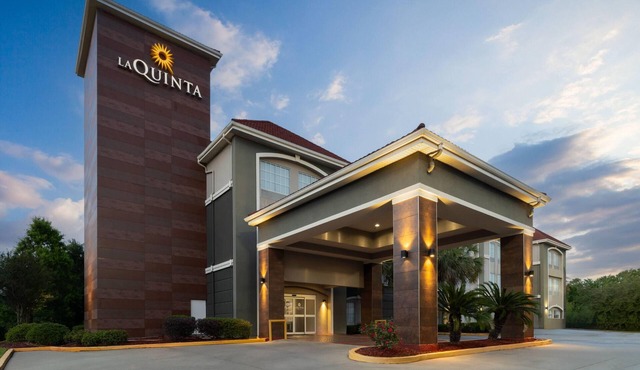 La Quinta Inn & Suites by Wyndham Baton Rouge Denham Springs