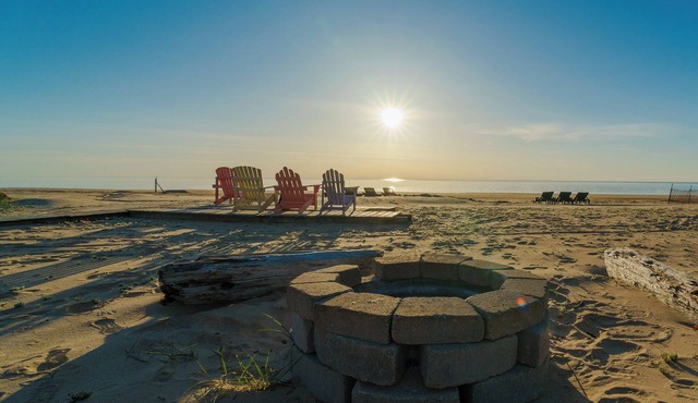Lake Huron Beach Cabin · Havenwood Shores No. 4