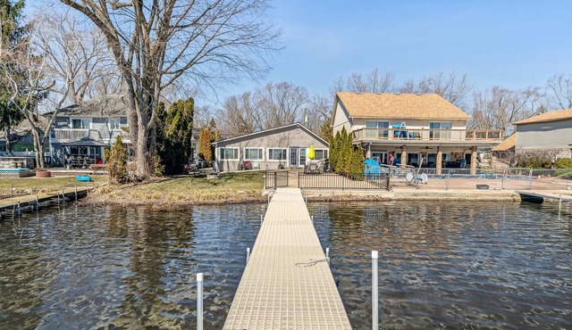 Lakefront living