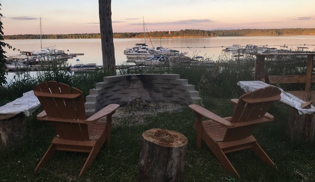 Lakeside Cottage #303 at Valcour Cottages