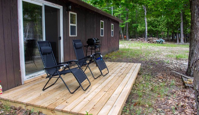 Lakeside Retreat – Twin Lakes Cabin, Bois Blanc Island
