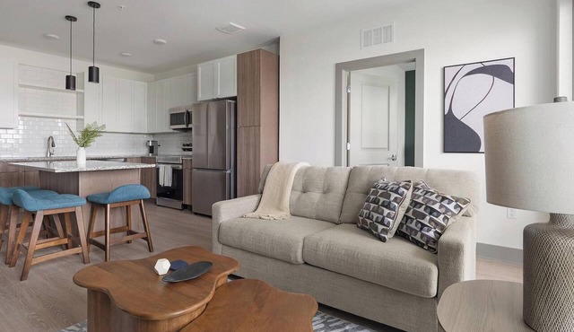 Landing | Chic 2BD, Pool, Game Room in Largo
