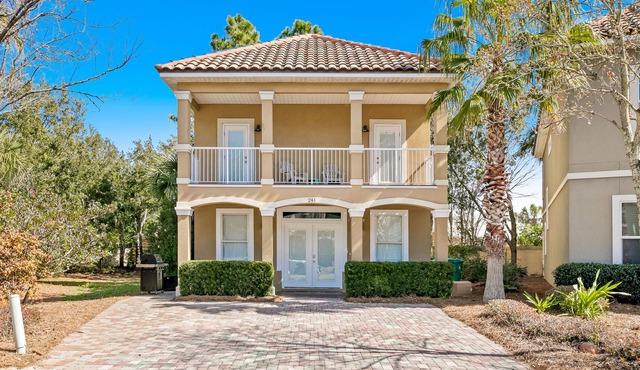 Large and comfortable home close to the beach with w/d, full kitchen, & balcony