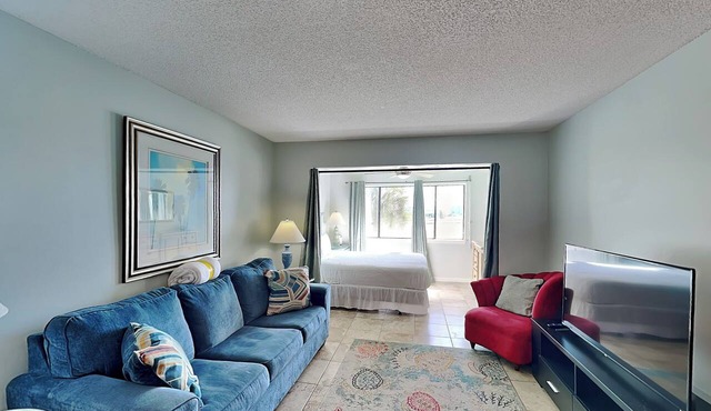 Latitude Adjustment | Easy Walk to Beach, Views!