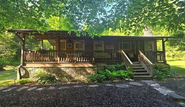 Located across the street from LaPrade's Marina on Lake Burton, and just 15 miles from the historic Lake Rabun Hotel and downtown Clayton, the Cona LaPrade Cabin is perfectly situated to enjoy the best of North Georgia's mountains and lakes. <br in Clarkesville