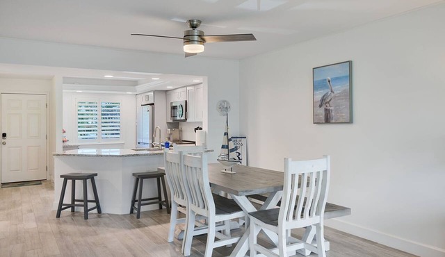 Loggerhead 251 | Gorgeous Walk out Beach Residence | Pet-Friendly in Sanibel