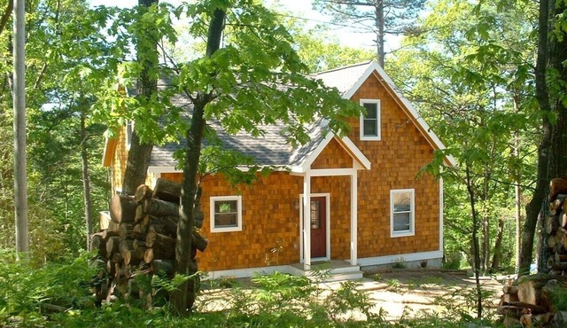 Long Lake Landing - Open all year! Kayaks! Sandy Waterfront!