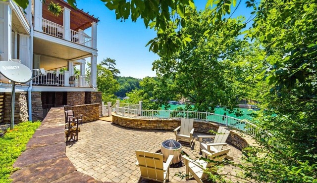 Lux Norris Lake Home|Private Dock & Stunning Views