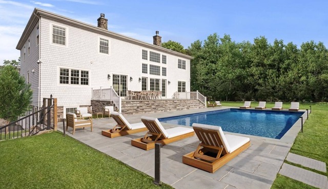 Luxurious Atterbury Hills Southampton Home with Pool. Private Beach Access