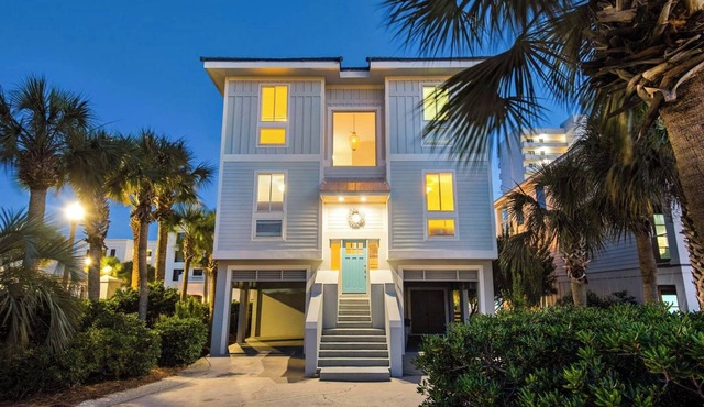 Luxurious Gulf-side Living in Santa Rosa Beach!