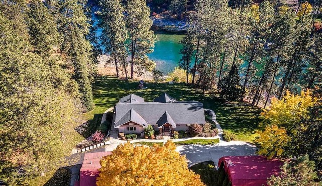 Luxurious, Riverfront Cabin with Panoramic Views of the Spokane River, in Post Falls, Idaho in Post Falls
