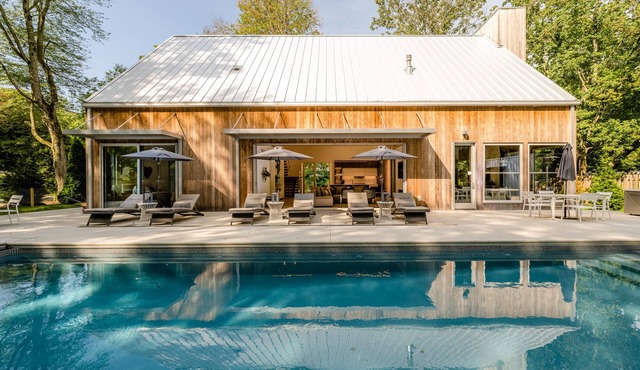 Luxurious Union Pier Home w/Private Heated Pool, Hot Tub, and Sauna!
