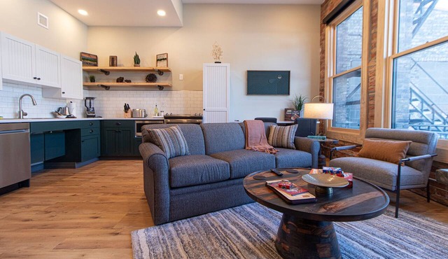 Luxury Craft District Suites | Unit 102
