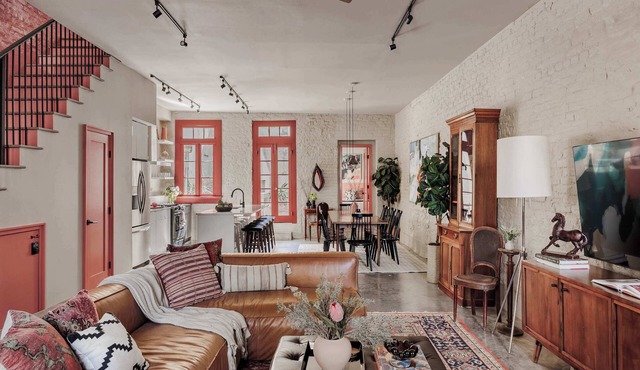 Luxury Historic Home Near to Downtown