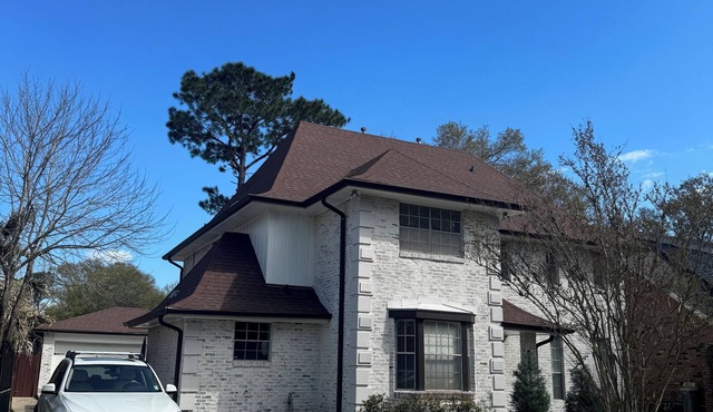Luxury Home: 4 Beds 2.5 Baths. 7 mnts from Airport