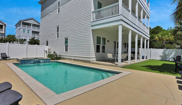 Luxury home with private pool, spacious