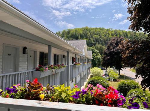 Main Street Motel