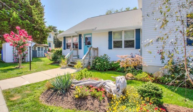 Make Memories in Historic West Cape May – Spacious Beach House with Awesome New Kitchen in West Cape May