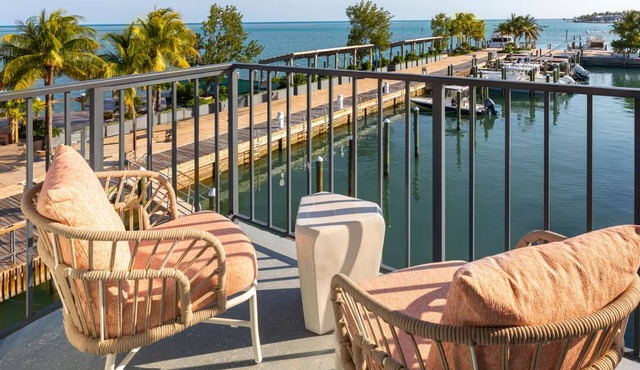 Marina Room with Direct Beach Access | Islamorado Ultimate Retreat