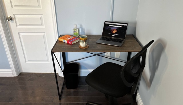 Markham Spacious New Bedroom ~ Close 2 Everything in Markham