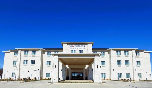 Merica Inn & Suites