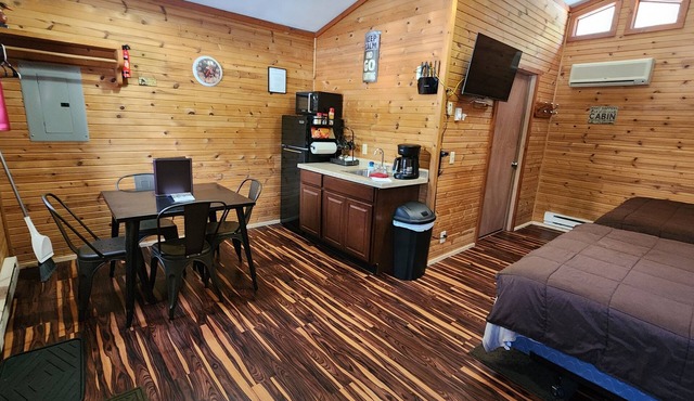Methner's High Bridge Cabin #3