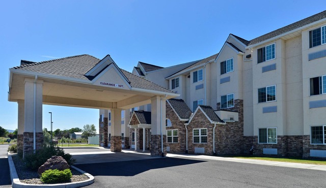Microtel Inn & Suites by Wyndham Klamath Falls