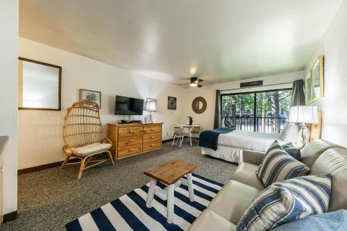Modern Studio w/Balcony #211 at Donner Lake Village in Truckee