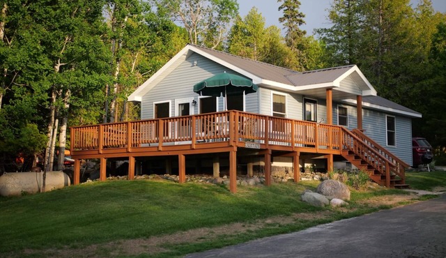 Molly Cabin @ Captain's Cove on Drummond Island